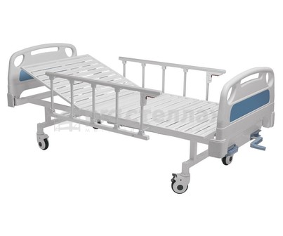 КМ-05 Медицинская кровать с механической регулировкой секций_4